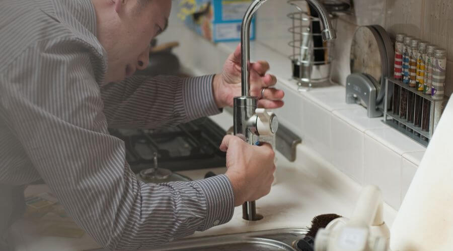 Professional emergency plumbing in Appleton City, MO